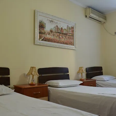 호텔 Republika 티라나