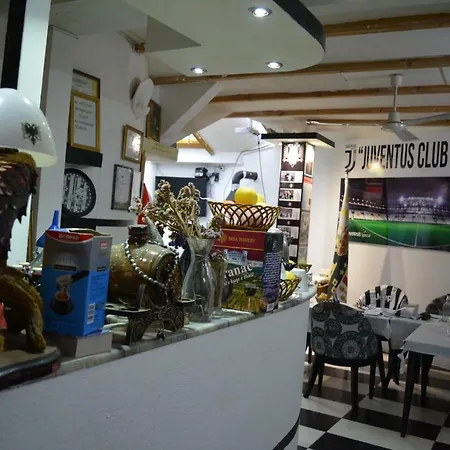 Republika Hotel *